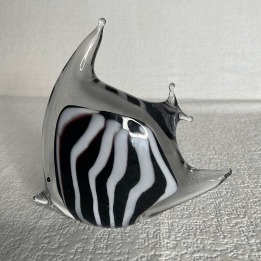 Murano Style Art Glass Striped Angel Fish Hand Blown Figurin Paperweight 3.5"X3"